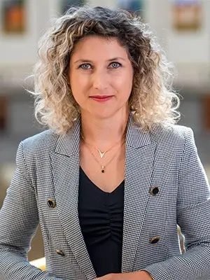 dr Klaudia Martinek-Jaguszewska